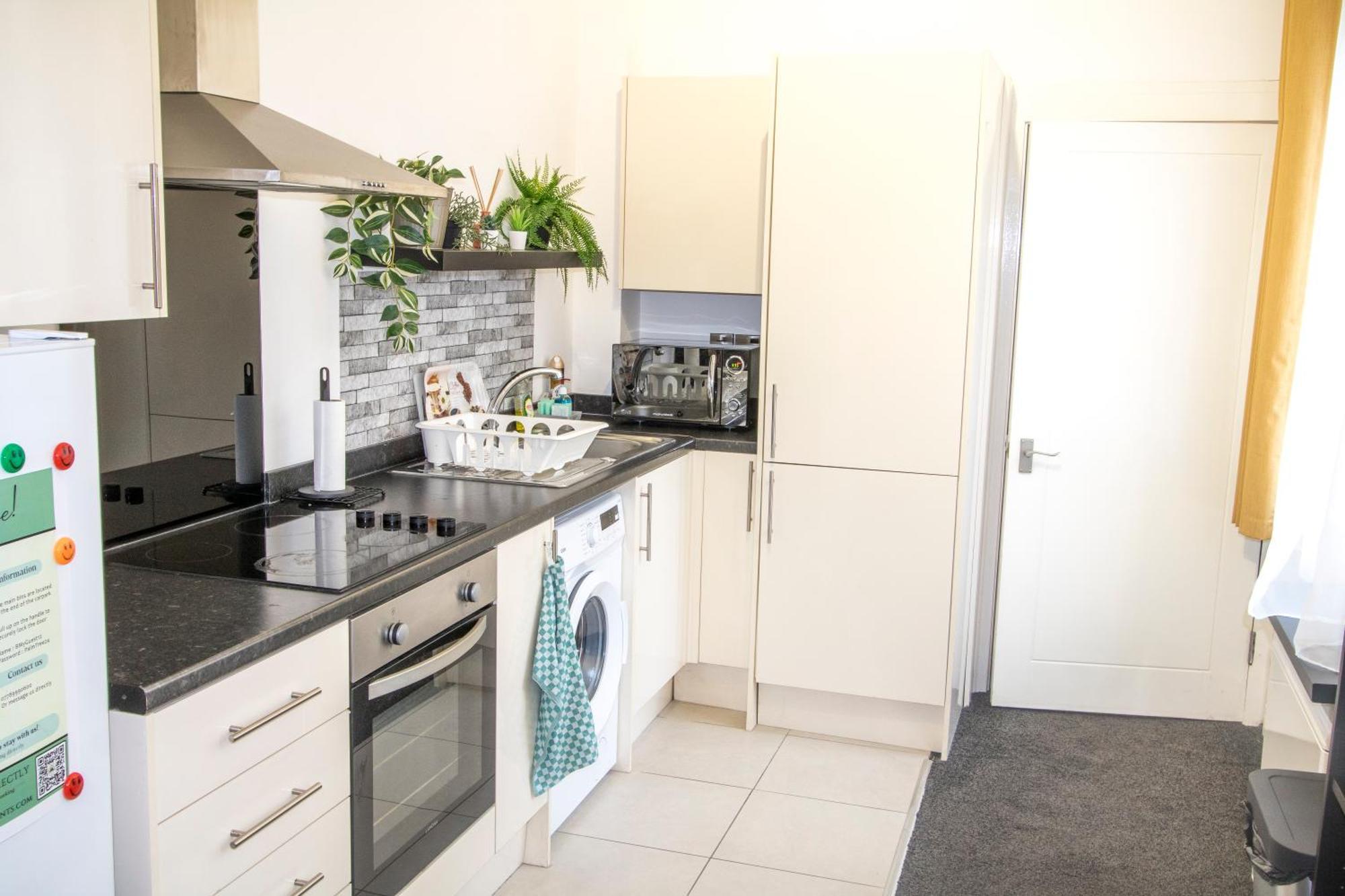 Cozy And Charming - 1 Bedroom Apartment - Free Parking, Transit Links, Close To Stadiums Mánchester Exterior foto